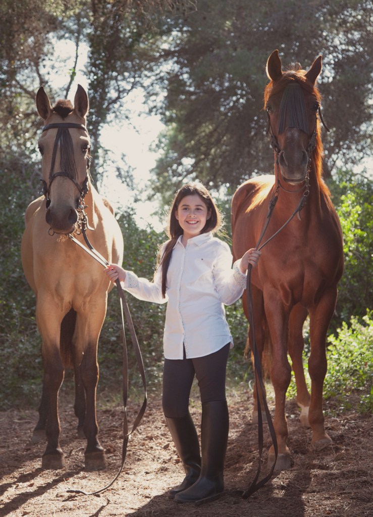 014-trajes comunion niña-trajes comunion niño-fondos comunion-fotografo comunion valencia-fotos comunion valencia-comunion valencia-fotografos valencia-fotos estudio niña-sesion estudio niños-fotos bebe valencia-comunion exterior valencia