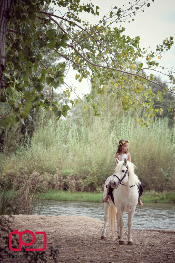 foto padi alaquas-fotografos valencia-fotografia niños exterior-fotografia comunion valencia-fotografo comunion valencia-trajes comunion-fotografias comunion exterior-fotografias comunion caballo_12