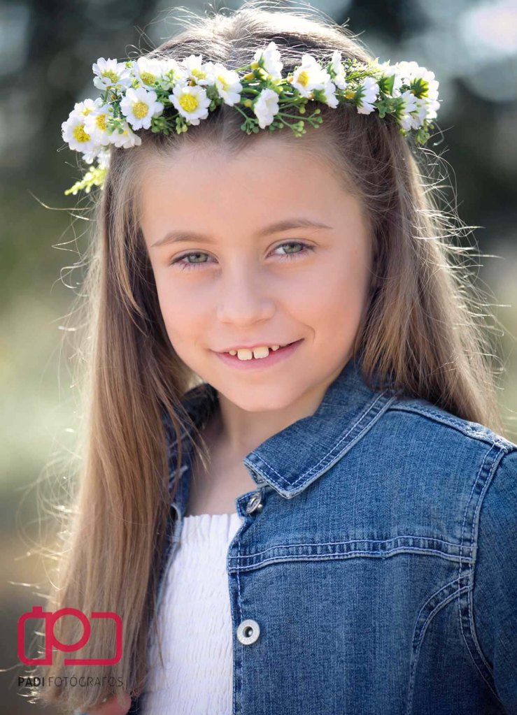 fotografo valencia-fotografo comunion-fotografia niños estudio-traje comunion niña-fotografia comunion exterior_9