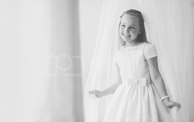 002-paula-comunion-valencia-fotos-estudio-comunion-valencia-fotografia-comunion-valencia-fotografo-valencia-fotos-padi-alacuas